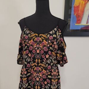 Cold Shoulder / Strappy Summer top